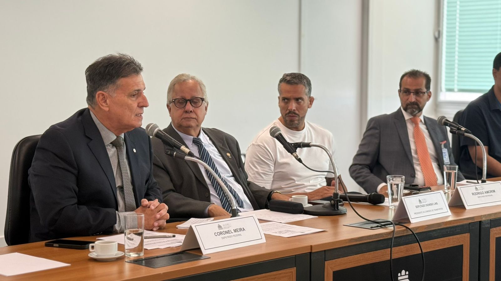 Alerj debate mudanças na formação de motoristas e futuro das autoescolas