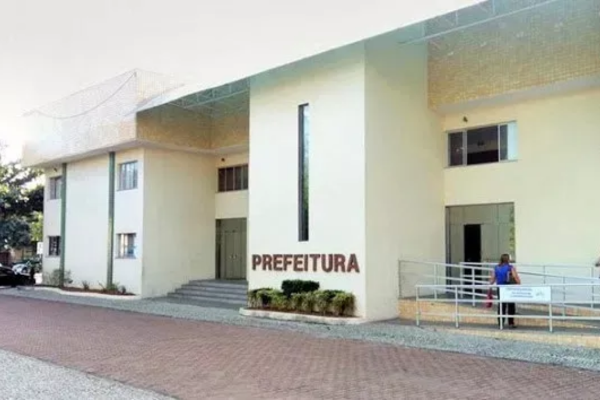 Vigiando quem vigia: TCE-RJ barra pagamentos de R$ 24,5 milhões para videomonitoramento em Cabo Frio por indícios de irregularidades