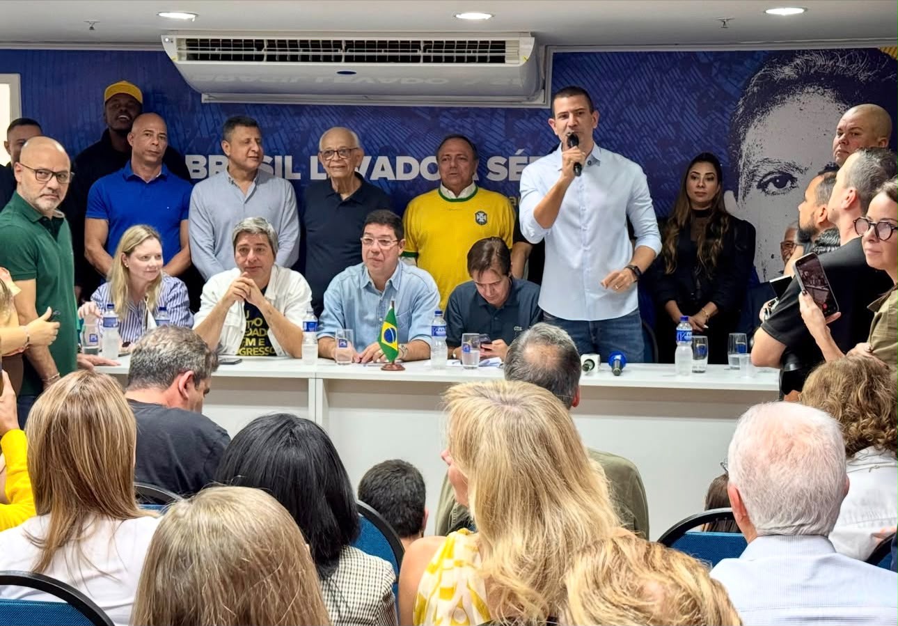 PL oficializa candidatura de Douglas Ruas ao Governo do Rio