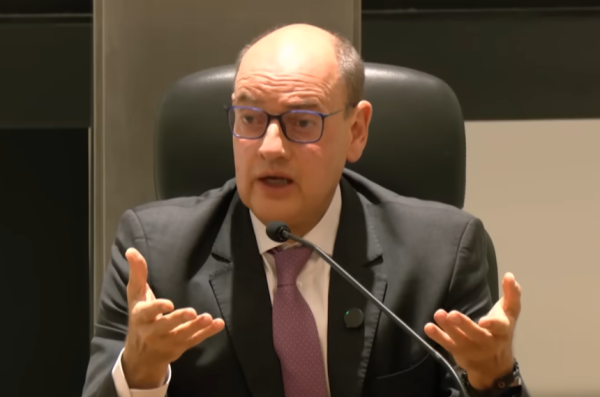 Cerco fechado: Ricardo Couto manda recadastrar todas as armas de uso restrito do estado após fuzil da PM ser apreendido no carro de Canella