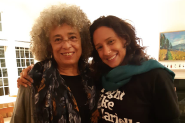 Monica Benicio recebe apoio de Angela Davis e mais de 60 personalidades para pré-candidatura ao Senado