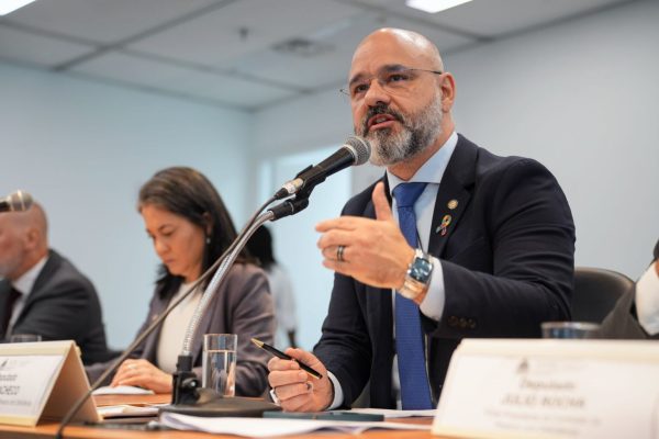 De R$ 97 mil a R$ 2,5 milhões: deputado Fred Pacheco ampliou patrimônio em 2.495% desde 2012