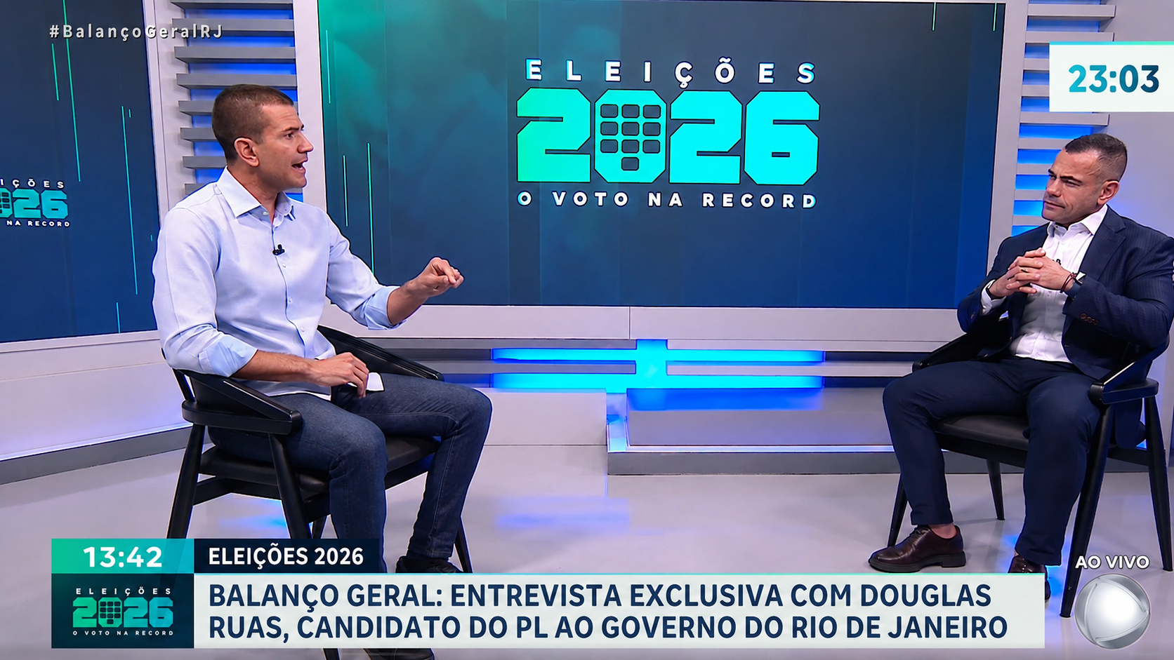 “Só faz campanha dentro de comunidade quem tem alguma relação com o crime organizado”, diz Ruas em sabatina na Record