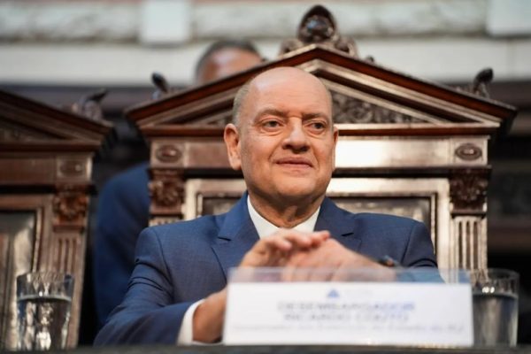 Promessa na gaveta: novo decreto mantém Ciência e Tecnologia fundida ao Desenvolvimento Econômico, que ainda incorpora Energia e Economia do Mar