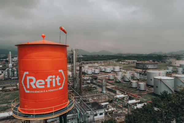 União descobre que Refit pode ter perdido direitos sobre terreno e tenta suspender leilão avaliado em mais de R$ 60 milhões