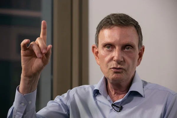 TRE rejeita denúncia contra candidatura de Marcelo Crivella