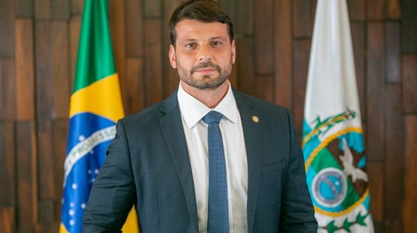 Ex-secretário de Ambiente, Bernardo Rossi disse que Ibama deveria ser ‘atropelado’ em votação de licença da Refit, aponta PF