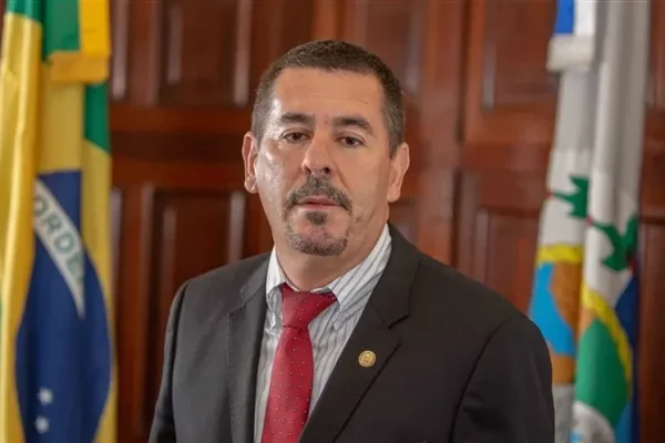Val Ceasa tem recurso negado no TRE-RJ e segue com a candidatura barrada por suposto envolvimento com o TCP