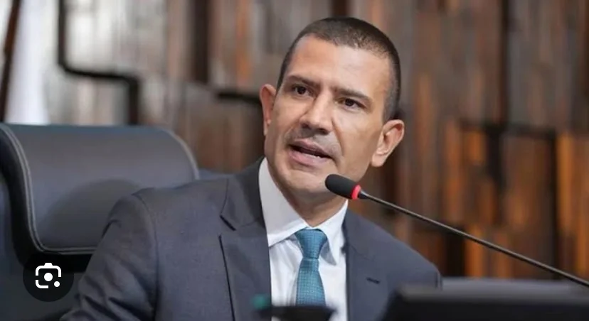 Douglas Ruas faz promessa de fila zero para a saúde caso seja eleito