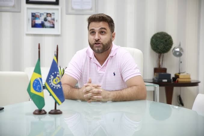 Famílias de forte influência política ganham eleitos no Rio e mantêm dinastias no estado