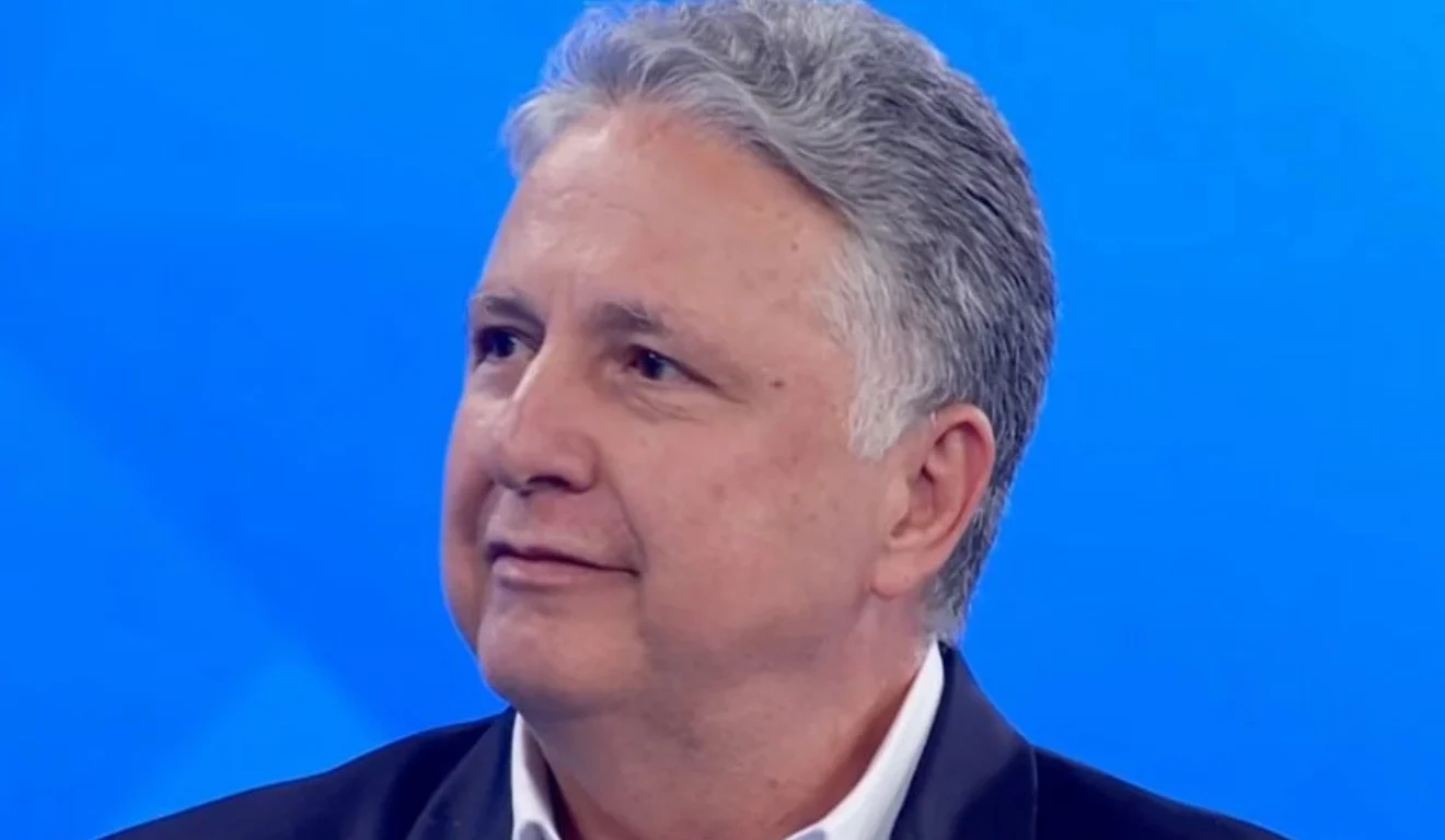 PSOL recorre ao TSE contra desistência de Garotinho 