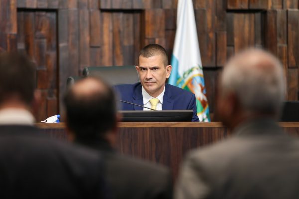 Douglas Ruas será o governador mais jovem do Rio desde a década de 1950 e o segundo gonçalense no cargo