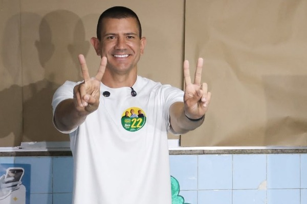 Douglas Ruas (PL) é oficialmente eleito governador do Rio de Janeiro após a retotalização dos votos do 1º turno no TRE