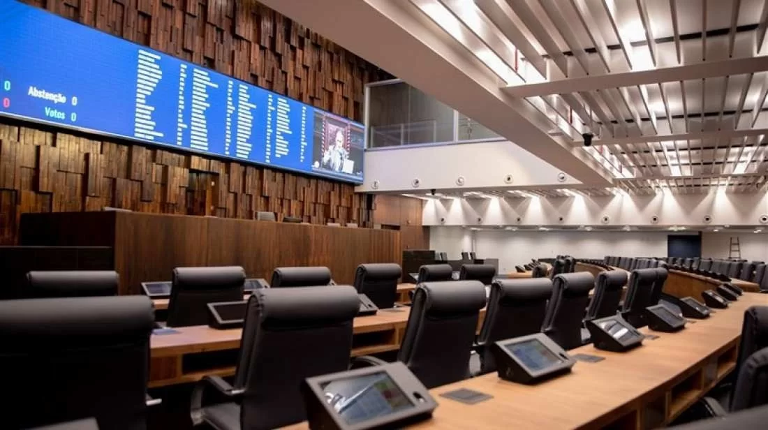 Alerj aprova projeto que prevê punições para empresas com dívidas tributárias acima de R$ 15 milhões