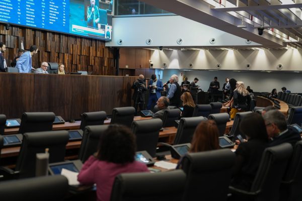 Alerj votará orçamento do estado em dezembro, com déficit de R$ 13,98 bilhões