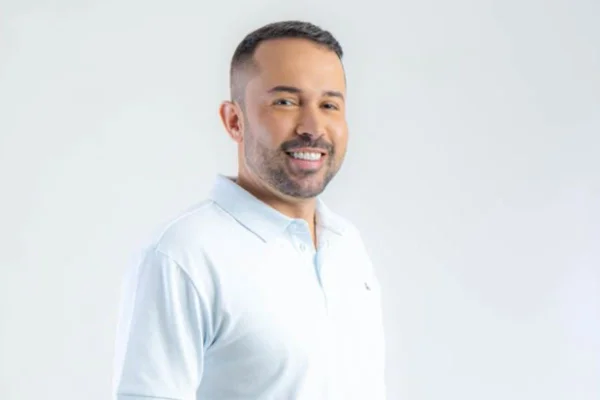 Relator do TSE vota para barrar candidatura de Diego Alba por ligação com o Comando Vermelho