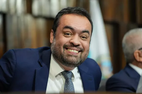 Projeto de Castro que garante segurança a ex-governadores é aprovado na Alerj
