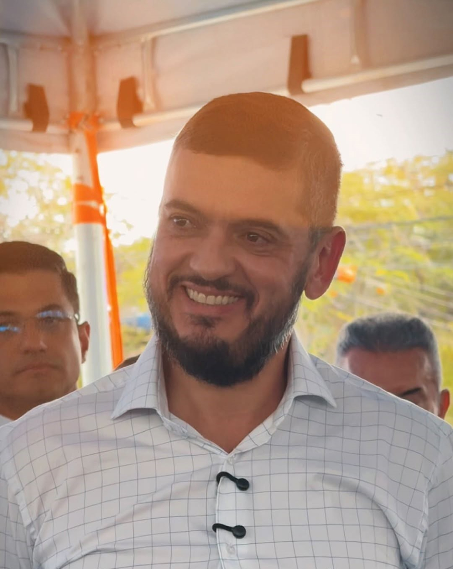 Bacellar celebra trajetória política em post emociante: 'Coração repleto de gratidão'