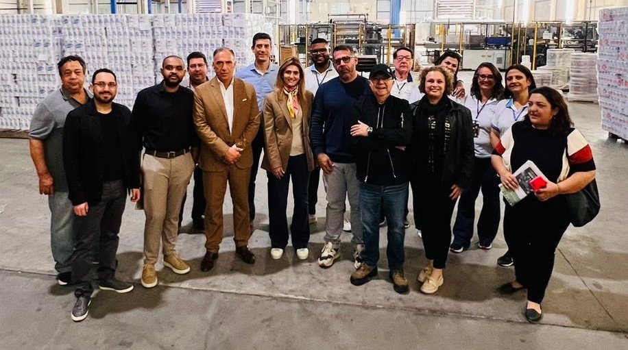 Deputada Célia Jordão e presidente da Enel fazem visita técnica a fábricas do Noroeste Fluminense