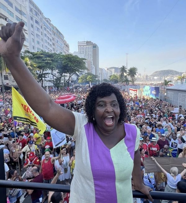 De olho no Senado, Benedita da Silva (PT) põe pré-campanha na rua em outubro