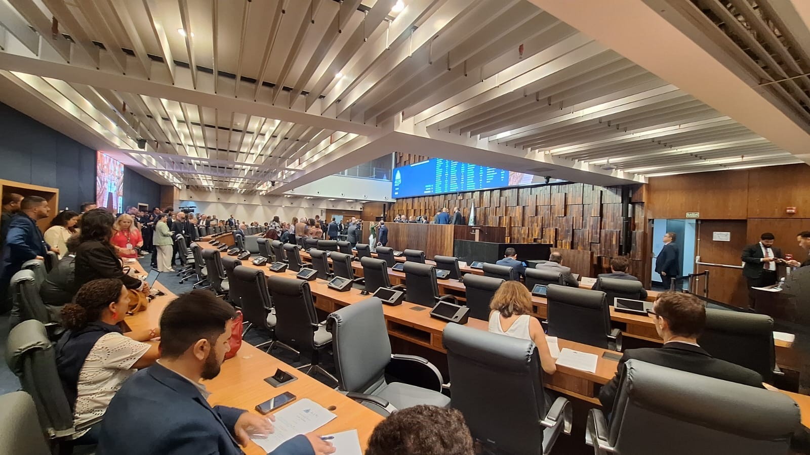 Alerj vota na próxima semana ajuda financeira a cidades atingidas pelas chuvas