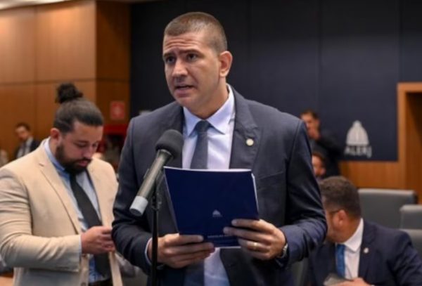 TJRJ anula sessão relâmpago que elegeu Douglas Ruas para presidente da Alerj