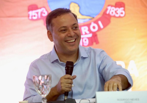 Prima de Rodrigo Neves e irmão de secretário de Governo de Niterói são exonerados da Alerj