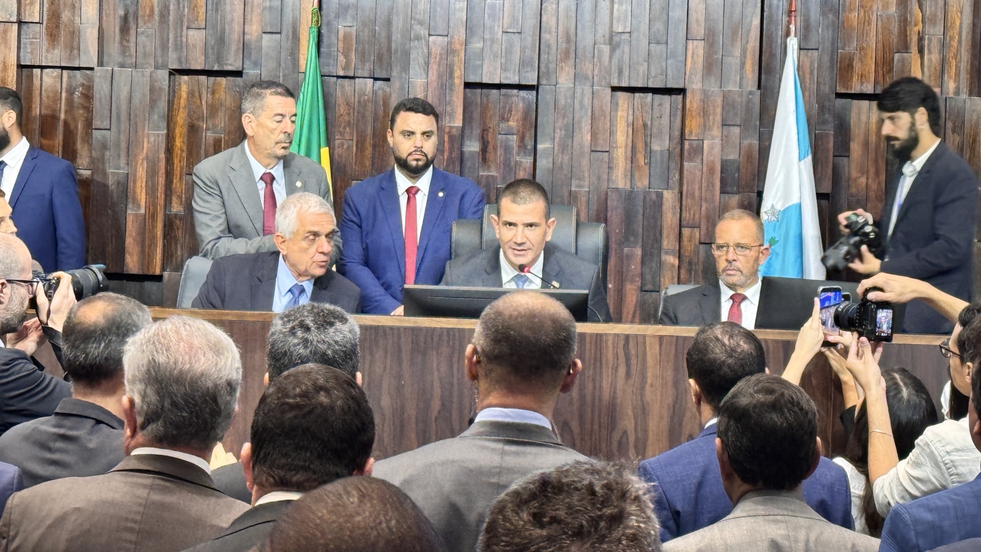 Douglas Ruas é eleito presidente da Alerj com 44 votos após boicote da oposição