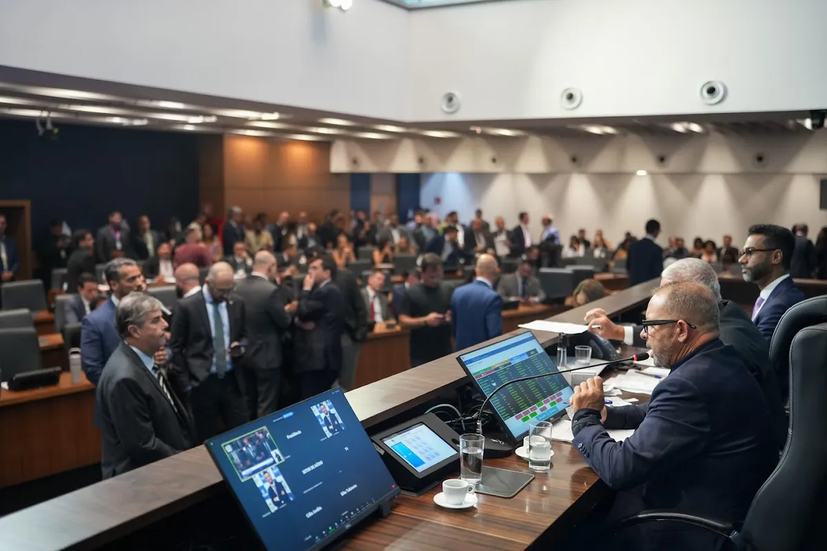 Alerj aprova regime tributário para atrair operações de importação ao Rio