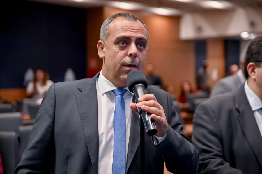 Anderson Moraes defende Rio e chama redistribuição de royalties de inconstitucional