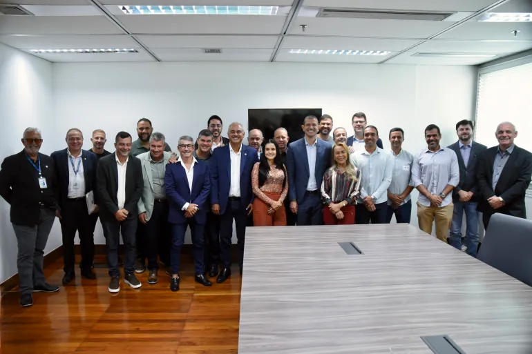Alerj discute ampliação de ajuda financeira para cidades atingidas pelas chuvas