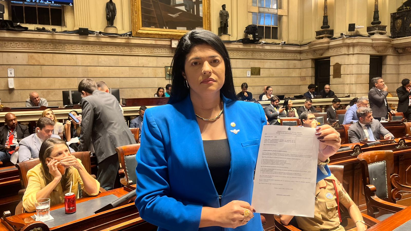 Vereadora Alana Passos protocola terceiro banheiro para pessoas trans no Rio
