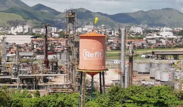 Somadas, empresas do grupo da Refit superam Petrobras na lista de maiores devedores de ICMS com o estado do Rio