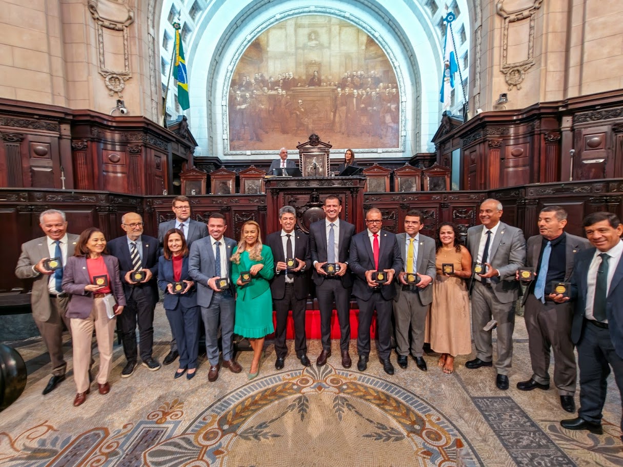 Palácio Tiradentes marca centenário com selo comemorativo e homenagens na Alerj
