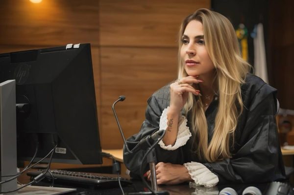 Juíza Tula Mello recebe, nesta quinta, a Medalha Tiradentes, maior honraria da Alerj 