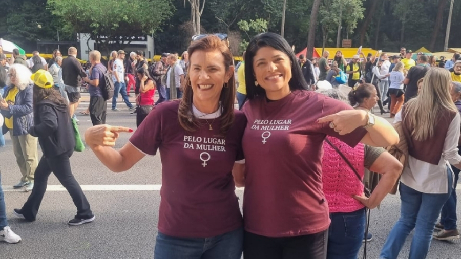 ereadora Alana Passos participa de ato em São Paulo em defesa do “lugar da mulher”