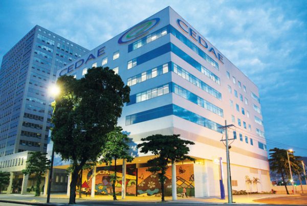 Representantes do Master participaram de reunião na sede da Cedae antes do investimento de R$ 200 milhões