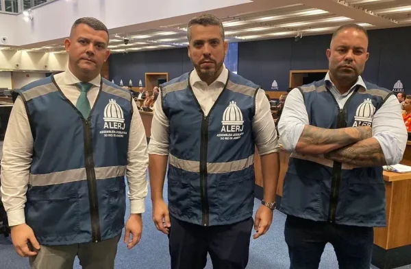 Justiça condena Rodrigo Amorim, Poubel e Alan Lopes por fiscalização ‘surpresa’ em hospital de Campos