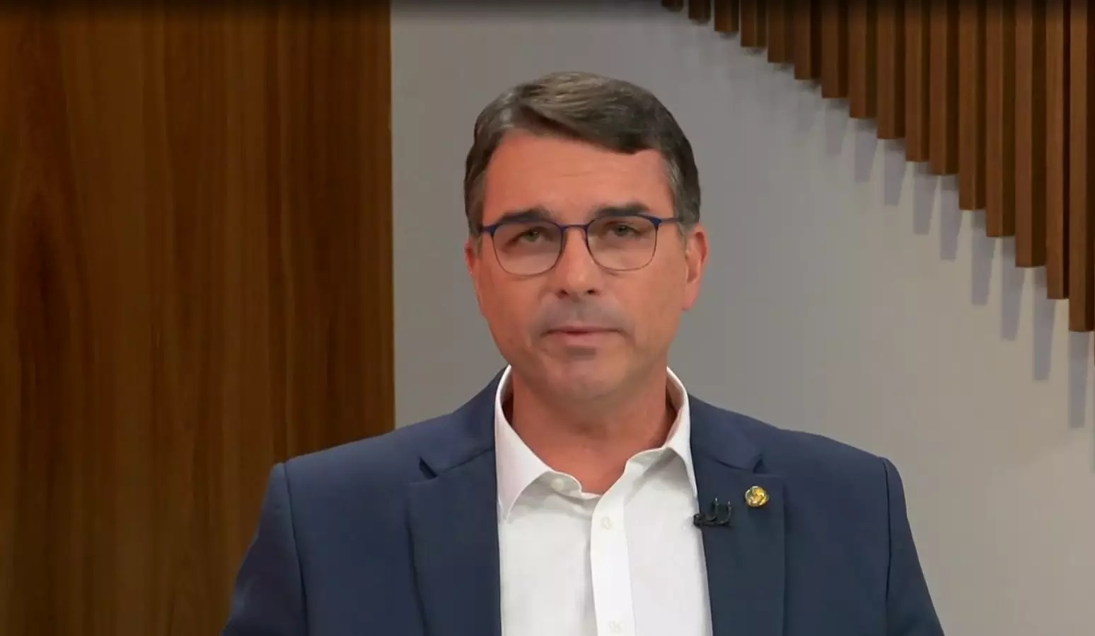 Flávio Bolsonaro terá cinco minutos em audiência dos EUA sobre tarifaço